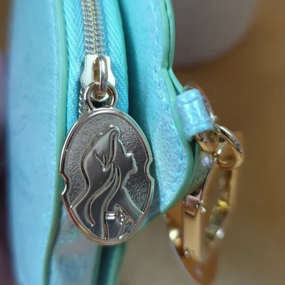 Bath & Body Works Disney princess Ariel Coin Purse Brand New - Picture 4 of 12